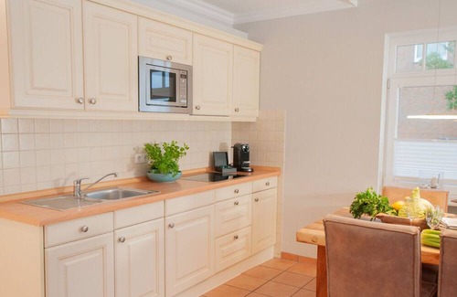 Sylt Apartment | NEU 2024 - Residenz Strandläufer 2 - NEU 2023 - Großzügige Ferienwohnung in Wenningstedt in