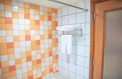 Banqiao Hotel | Rich & Free Hotel - Fuzhong