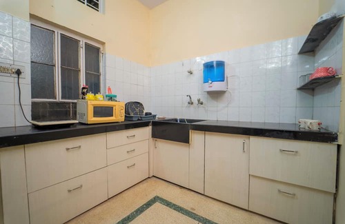 Jaipur Apartment | 2-bedroom apartment in welcoming Jaipur with AC/WIFI/kitchen/Dining Area/TV/