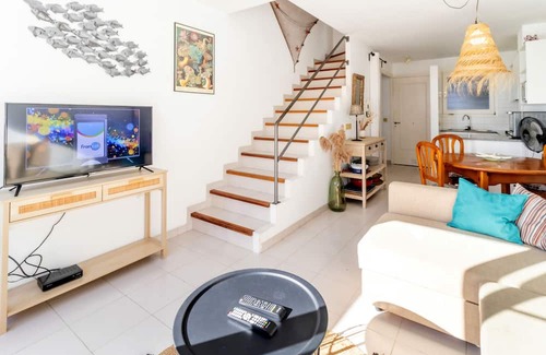 Llanca Apartment | Grifeu 13.1 - Duplex apartment with 2 terraces