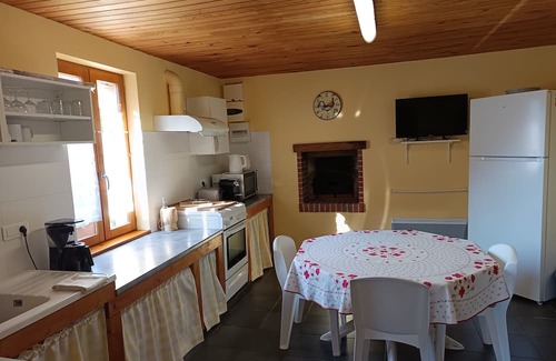 Commenailles House | Lodging of the Réchassière, Jura. Ideal with family or friends!