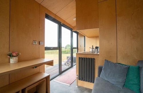 Shaftesbury House | Cosy Cabin at The Coppleridge 1