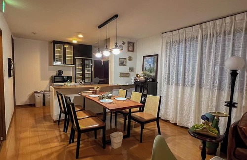 Ikuno House | A private 3-story house with free parking, ideal for families and small groups