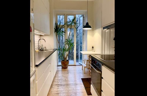 Frederiksberg Condo | Family-friendly apartment in Frederiksberg