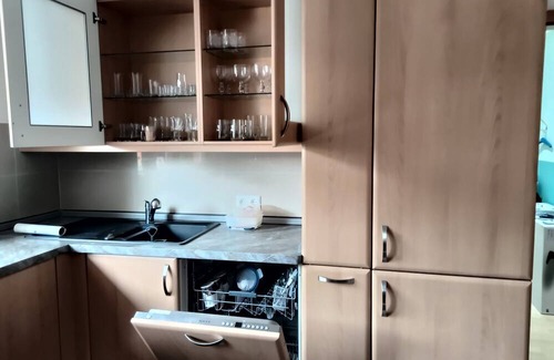 Mittenwalde Apartment | Apartment '2 Zimmer 69 Qm' with Shared Terrace, Shared Garden and Wi-Fi