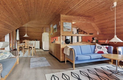 Sklskr House | Holiday home on idyllic Agersø by beach