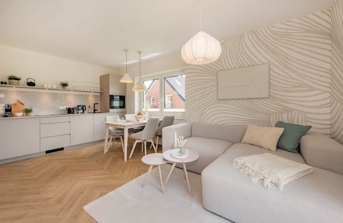 Ueckeritz Apartment | Luxurious vacation home "Domizil zum Lerchengrund 04" in Ückeritz close to the beach wi