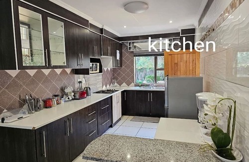 Universitas Apartment | 3 Bedroom, Close to shopping malls.