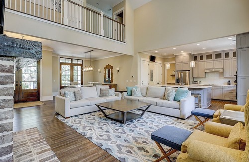 Sea Pines House | Sunset Rentals | Cedar Waxwing 1