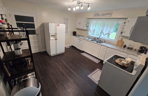 Bath House | This 3 bedroom 1 bathroom brick ranch is located between Aiken and Augusta.