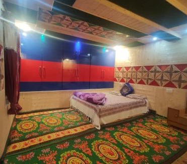 Srinagar House | Adil Paying Guest House