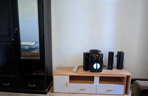 Moshi House | Singabora Retreat