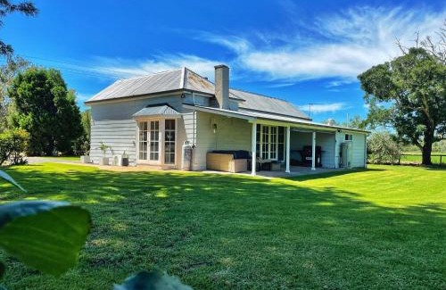 Scone House | Fromelles Cottage