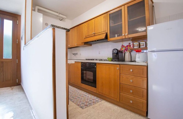 Beautiful apartment for 3 people with WIFI, patio and parking