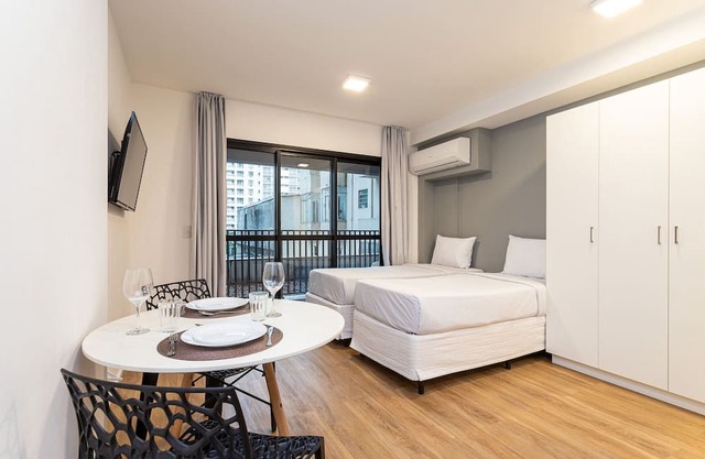 Studio completo no coração de SP | República