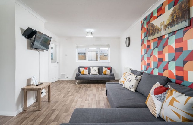 Cozy Home near Hatfield Galeria