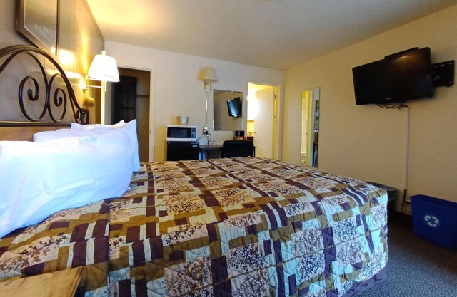 Peak To Peak Lodge