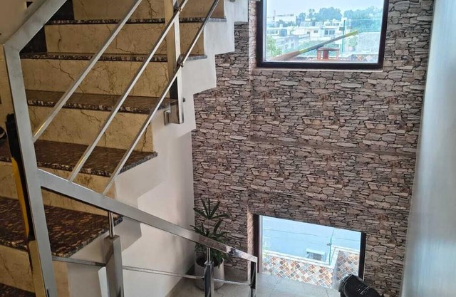 HomiStay - 3BHK