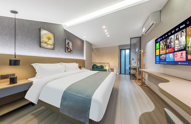 Yi Jia Hotel