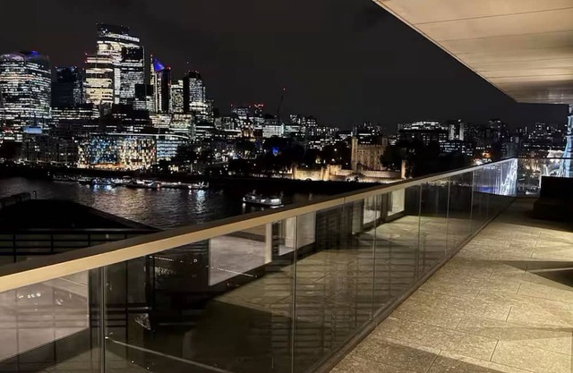 Large Nice Direct Views Tower Bridge Sleeps 8