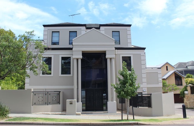 Luxury Home near Optus Stadium