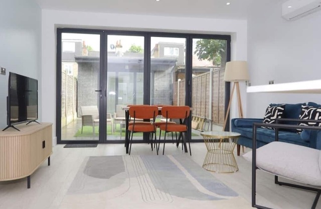 Spacious elegant apartment