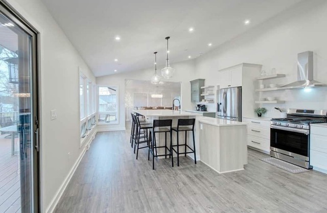 NEW LISTING! Lakeview Cottage Retreat | Fire Pit | Grill