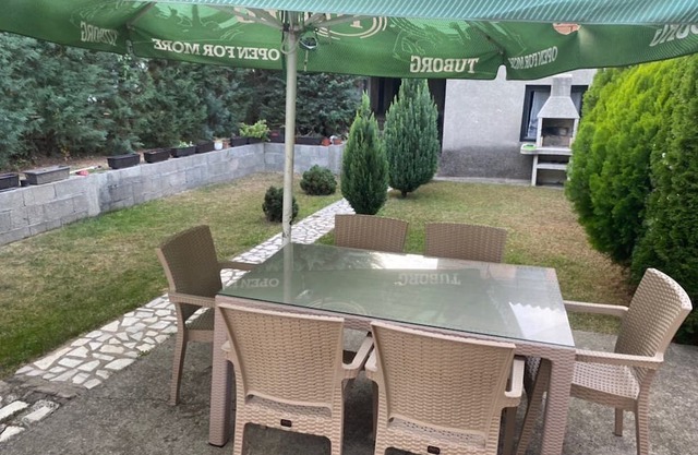 Cozy 2-bedroom apartment with WiFi, AC in enjoyable Negotino