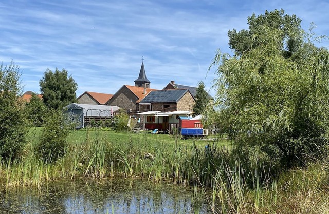 Mobile Home 'Roulotte Olivia' with Shared Pool, Wi-Fi and Air Conditioning