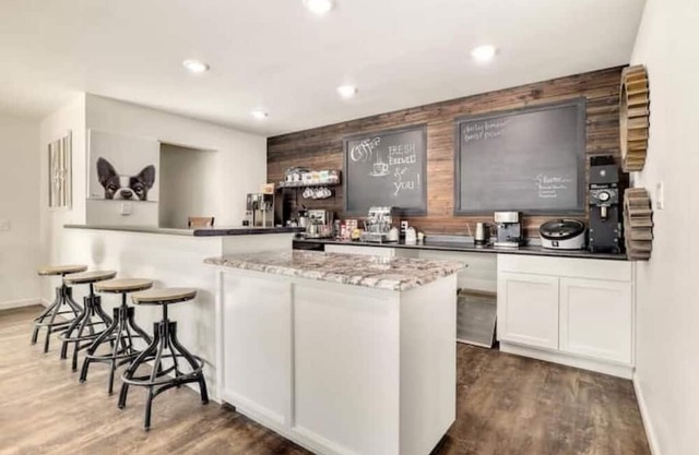 Bigfoot Hideout - Yeti #2