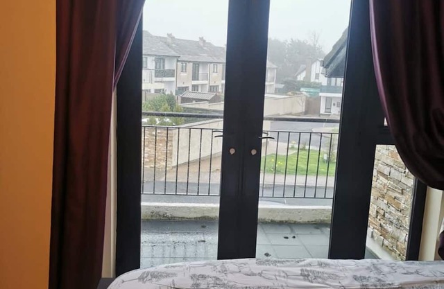 A holiday home that sleeps 4 guests Located near Rosslare Europort