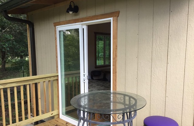 Charming Tiny Home at Kentucky Farm