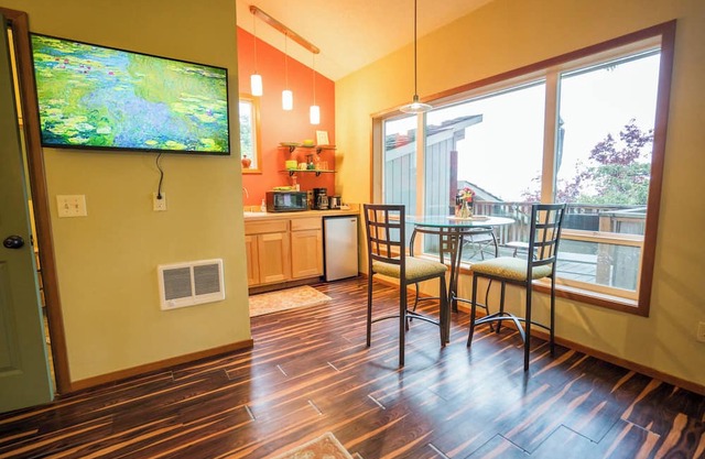 Wine country retreat with amazing views