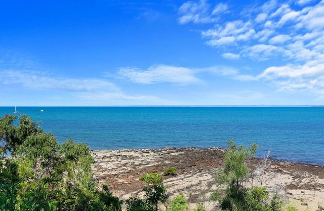 Outlook to K'Gari Point Vernon