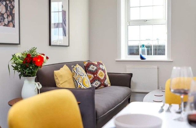 Beautiful Executive Apartment 3