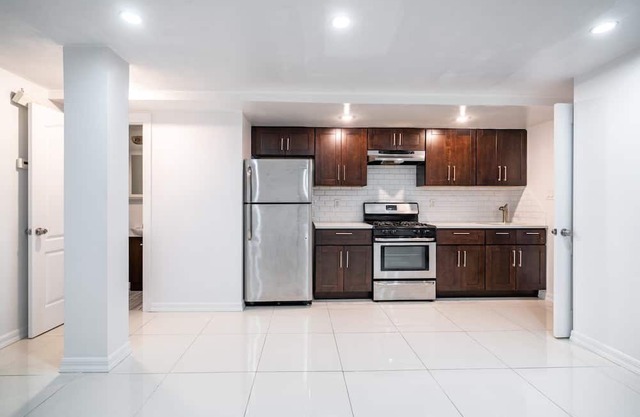 Functional Apartment #1384