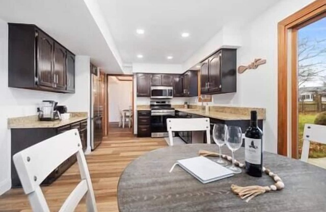 Spacious Home near Parkview and Dupont Hospital