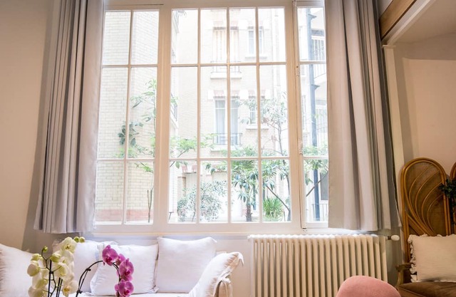 Holiday Apartment "Luxury Eiffel" with Private Terrace & Wi-Fi