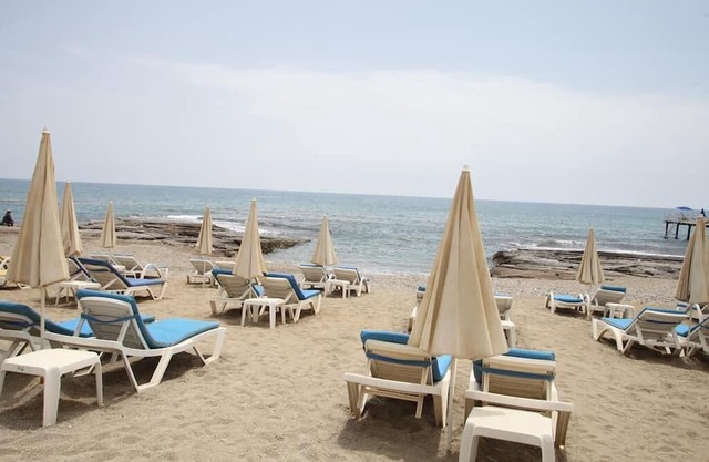 Bay Luna Beach Hotel