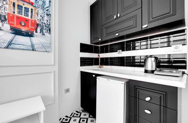 Comfy Flat, 5 min to Istiklal and Karakoy Port