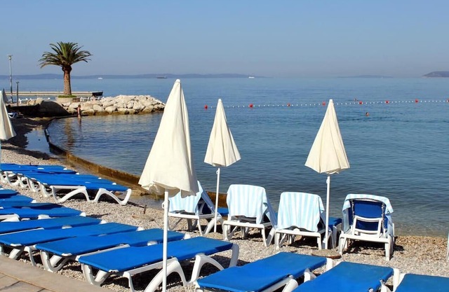 Two bedroom apartment with air-conditioning Stobreč, Split (A-21820-b)