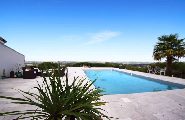 Villa avec piscine privée au cœur du Lot-et-Garonne