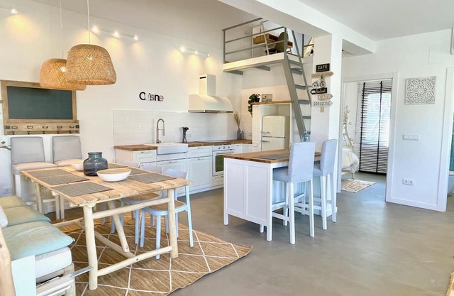 The Cliffs - Arealonga Blanc