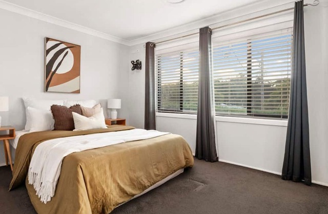 Aries Abode - 3 Bedroom Newcastle Boutique Accomodation