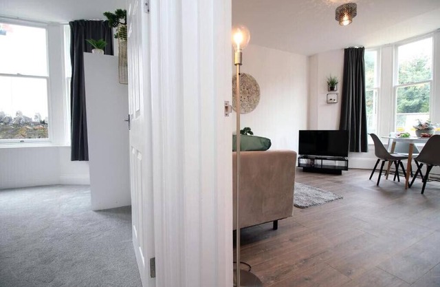 Cohost Partners | Spacious | Free Parking!