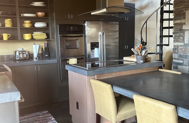 Mammoth Cave-Corvettes-Lost River Caven