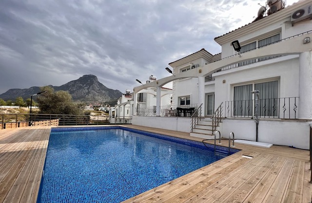 Villa with Private Pool At Kyrenia