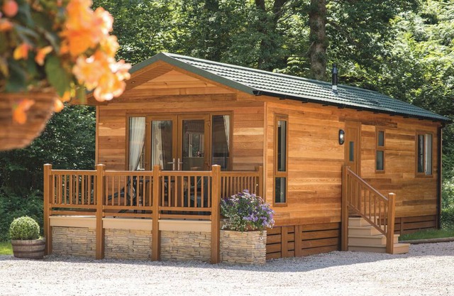 Woodland Retreat Plus