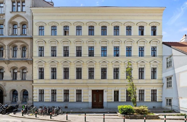 Apartment Rogergasse Check in 15h to 22h