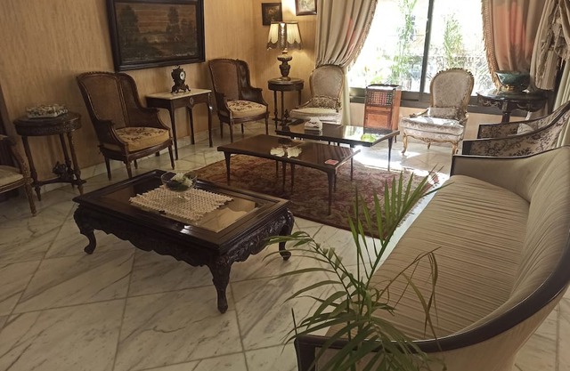 Luxurious 3-Bedroom Apartment in Enchanting Cairo Close to Airport & Downtown